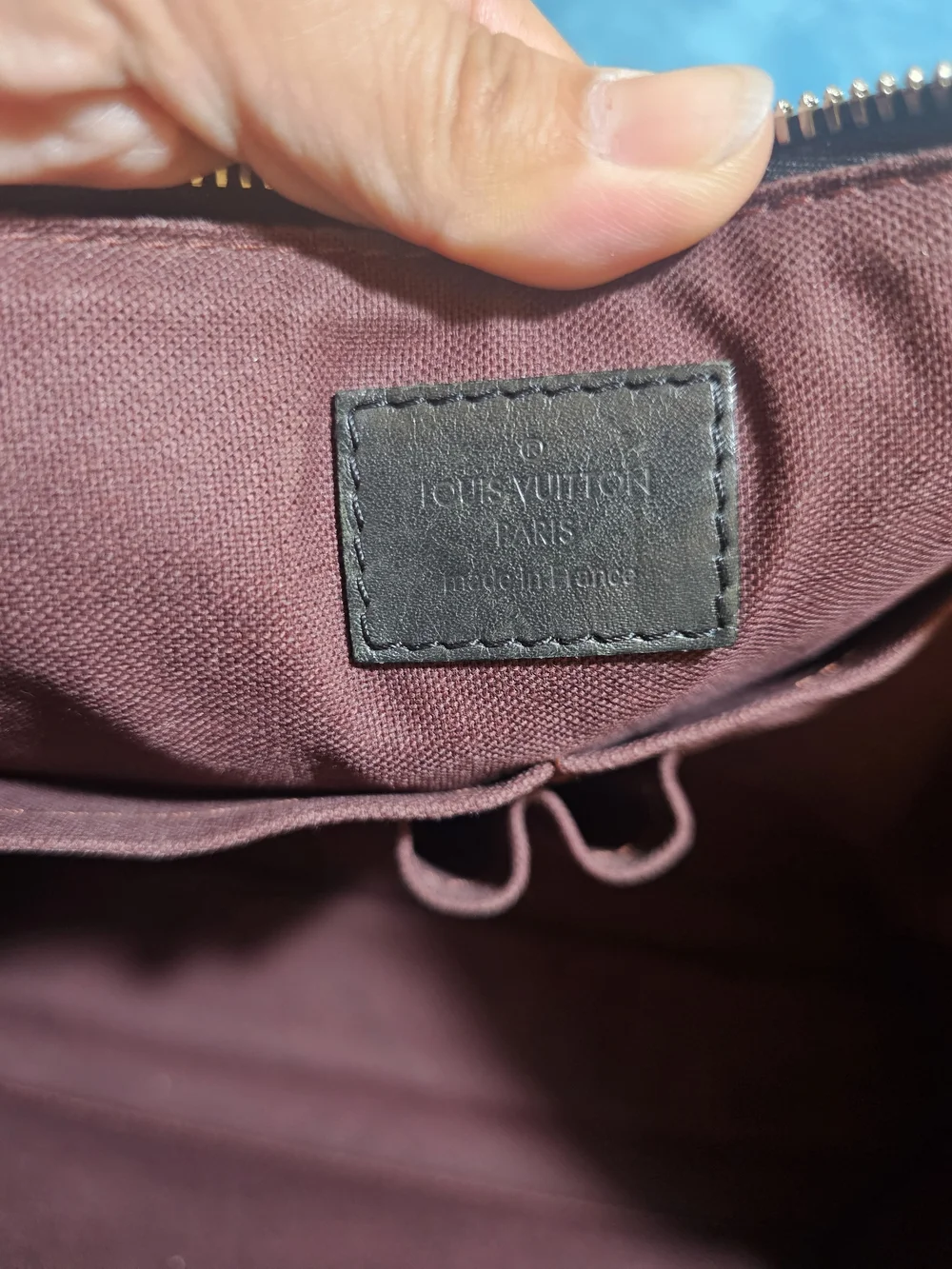 #58552- LV mono laptop size 14